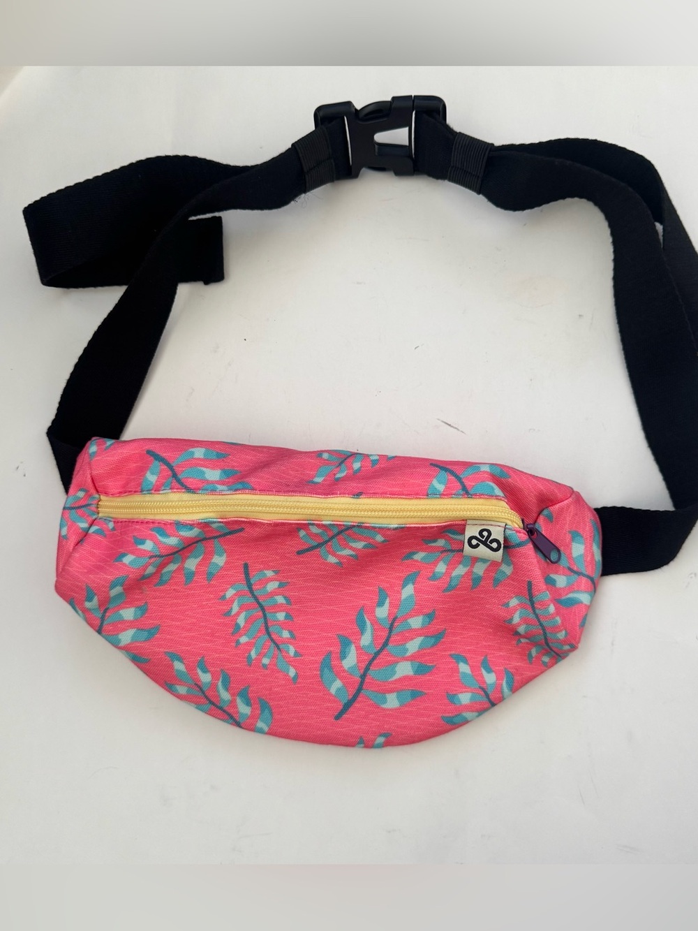 Cloud9 Fanny Pack Belt Bag Pink Leaf Print Canvas Waist Crossbody Pouch 12"